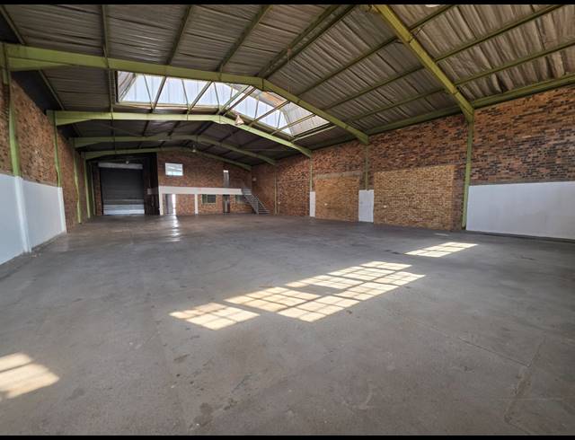 489M² WAREHOUSE TO LET IN CITY DEEP